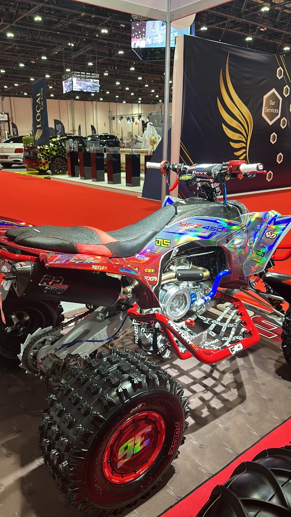 HR7 chrome special edition YFZ450R build on the show floor
